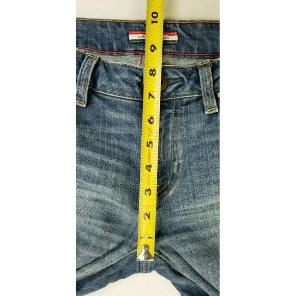 Tommy Hilfiger Size 2 Women's Boyfriend Embroidered Pocket Logo Blue Denim Jeans - Picture 2 of 12